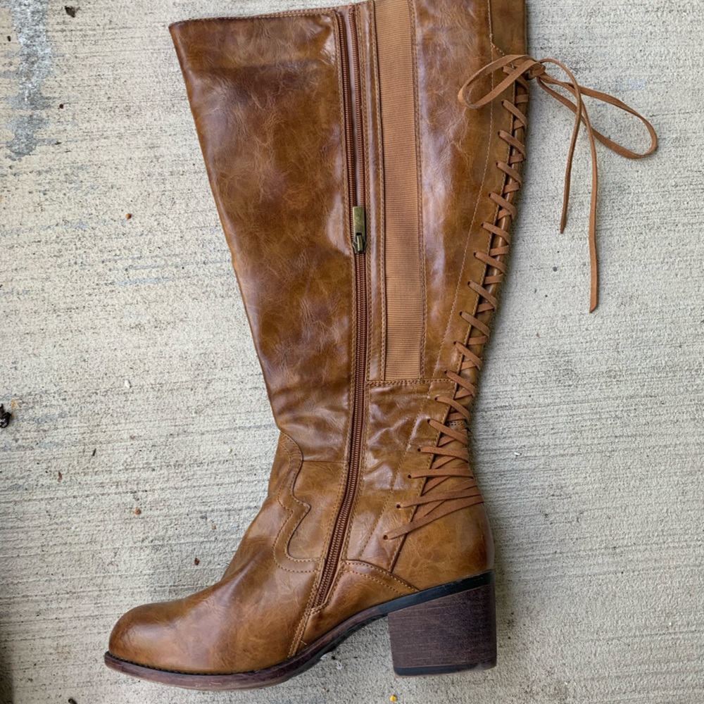 Lace up heeled boots, approx 2” heel and wide calf.